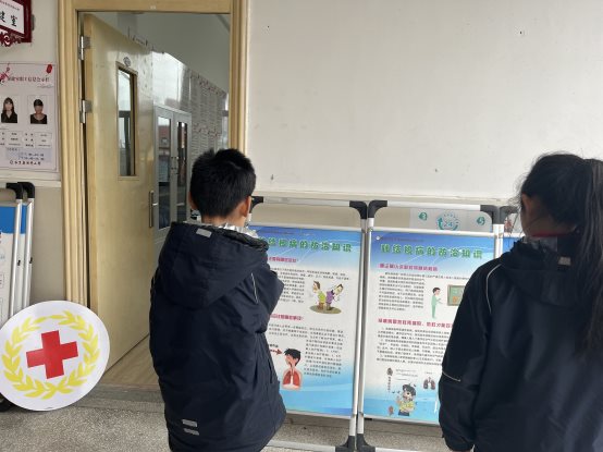 主题展板宣传
